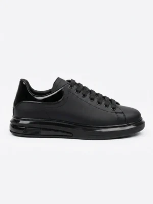 basket en cuir noir