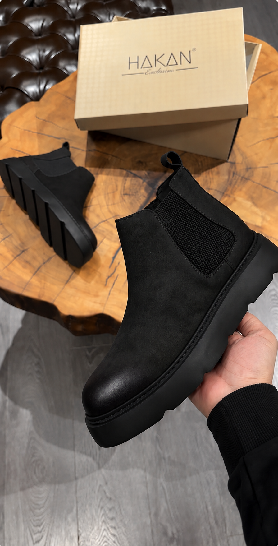 Edge Chelsea Boots Black